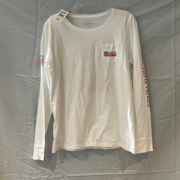 Vineyard vines t-shirt. Brand new with tags - Picture 1 of 2